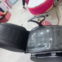 وسایل سالن صندلی اصلاح میز ناخن تخت فشیال صندلی