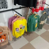 لباس زنانه|لباس|ازنا, |دیوار