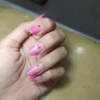 خدمات ناخن زیر 270|خدمات آرایشگری و زیبایی|آران و بیدگل, |دیوار