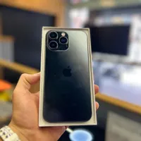 اپل iPhone 16 Pro Max با حافظهٔ ۲۵۶ گیگابایت