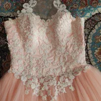 لباس مجلسی|لباس|اصفهان, دانشگاه اصفهان|دیوار