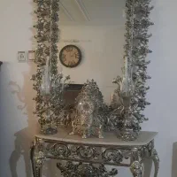 آینه و کنسول وساعت