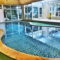 ویلا دزفول امکان رزرو حضوری|اجارهٔ کوتاهمدت ویلا و باغ|اهواز, کوروش|دیوار