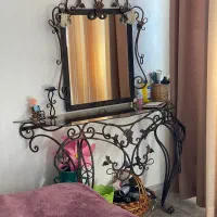 تخت و آینه کنسول|تخت و سرویس خواب|قزوین, |دیوار