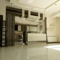 اول قائم/۹۴متر+۷۰مترحیاط دربست/اداری مسکونی