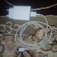 یک عدد شارژر گوشی ردمی A5سالم ۱۵وات