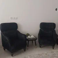 مبل نیم ست ۵نفره همراه میز وسط|مبلمان خانگی و میز عسلی|اردکان, |دیوار