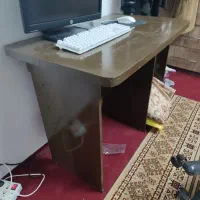 میز کامپیوتر