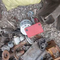 یه سری لوازم ماشین|قطعات یدکی و لوازم جانبی|تهران, میدان میوه و ترهبار مرکزی|دیوار