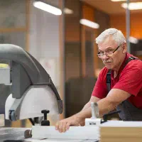 نجار برش کار mdf و ملامین و نئوپان