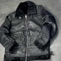 چرم بوفالو|لباس|مشهد, شهید قربانی|دیوار