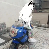 تعدادی وسایل کودک با قیمت مناسب بفروش می‌رسد