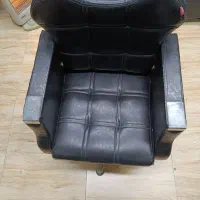 3 عدد صندلی آرایشگاهی در حد نو ب قیمت 12تومن