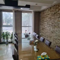 استخدام سالن دار و صندوق دار