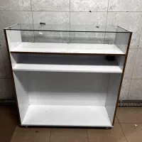 ویترین مغازه