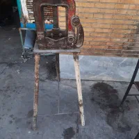 گیره لوله کشی با سه پایه ..5 میلیون