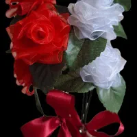 شاخه گل سه تایی فقط ۷۰ تومان|گل مصنوعی|ملکان, |دیوار