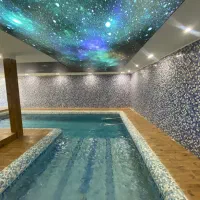 اجاره روزانه ویلا تریبلکس استخر و جکوزی|اجارهٔ کوتاه‌مدت ویلا و باغ|کرج, گلشهر|دیوار