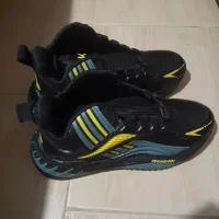 کفش سایز ۴۰