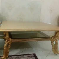 میز وسط  طلایی سلطنتی