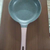 تابه نو کف چدن گرانیت