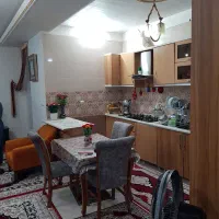 فروش ۸۰ متری شخصی ساز بر گلها غربی جنوبی