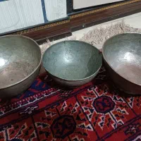 کاسه کعبدار مسی عتیقه قدیمی|کلکسیون اشیاء عتیقه|زاهدان, |دیوار