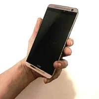 گوشی اچ تی سی