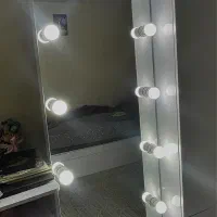 آینه قدی هالیوودی