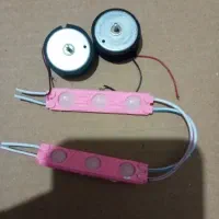 آرمیچر و چراغ بلوکی صورتی