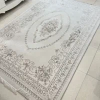 فرش به همراه روفرشی‌دور کش‌دار