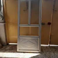 یک عدد در بدون چهار چوب ویک عدد توری به همراه چهار|مصالح و تجهیزات ساختمان|ایزدشهر, |دیوار