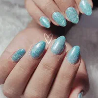 خدمات کاشت ناخن و کاشت مژه|خدمات آرایشگری و زیبایی|اصفهان, سرتاوه|دیوار