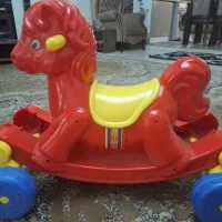 اسب دوحالته راکردار و چرخی کاملا سالم‌