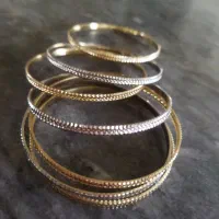 النگو طلا روس