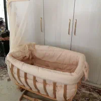 گهواره نوزاد/ بهترین برند بازار / کاملا نو و سالم