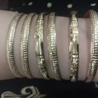 النگو طلا روس