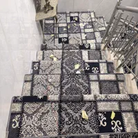 گلیم هستی موکت تندیس ۲۰۳۹|گلیم، جاجیم، گبه|قم, باسکول|دیوار