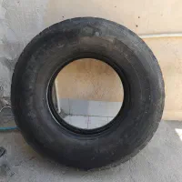 لاستیک ماشین بزرگ