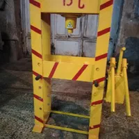 پرس هیدرولیک دروازه ای 15تن