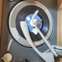 رادیوگرام روسی لامپی بامنقل وماسوره قدیمی|کلکسیون اشیاء عتیقه|تبریز, |دیوار