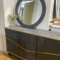 آینه و کنسول کاملا سالم