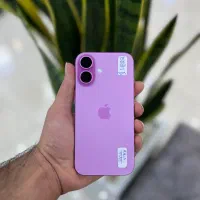 ایفون ۱۶ نرمال صورتی باطری ۱۰۰ شرکتی ۱۶ماه گارانتی