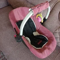 کریر نوزاد|تخت و صندلی بچه|مشهد, گلبرگ شمالی|دیوار