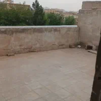 طبقه بالا مستقل  بالای مغازه تکواحدی دوخوابه|اجارهٔ خانه و ویلا|قم, نوبهار|دیوار