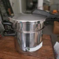 زودپز دوقلوی  وی ام اف با جعبه