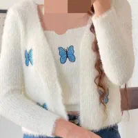 تعدادی لباس بافت نو زمستونی و پاییزه قیمت مناسب