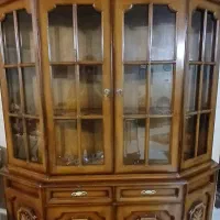 ویترین چوبی