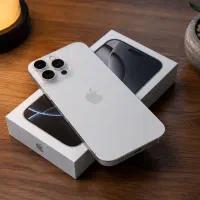 آیفون ۱۶ پرومکس سفید ZAA