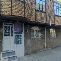 فروش خانه ویلایی نایسر 2طبقه 70متری همچی جدا